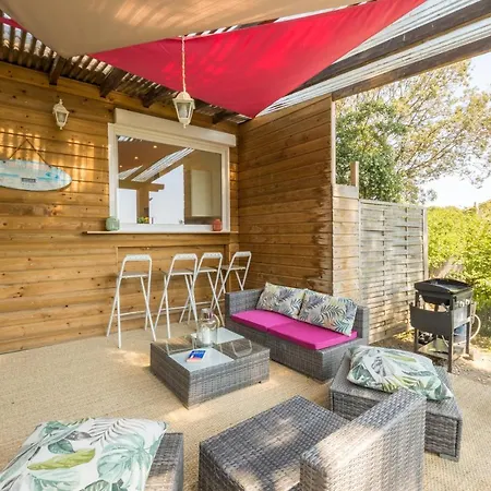 La Felyvonne, Familiale Confortable Avec Sa Grande Terrasse Ombragee Et Sa Vue Degagee Sur * Hyères