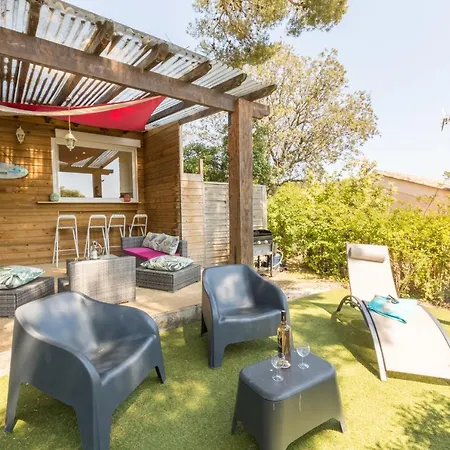 La Felyvonne, Familiale Confortable Avec Sa Grande Terrasse Ombragee Et Sa Vue Degagee Vers La Βίλα