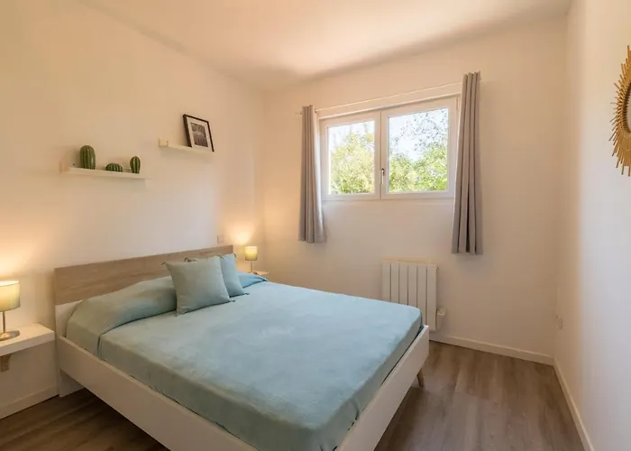 Villa La Felyvonne: Familiale Avec Terrasse Et Vue Hyeres